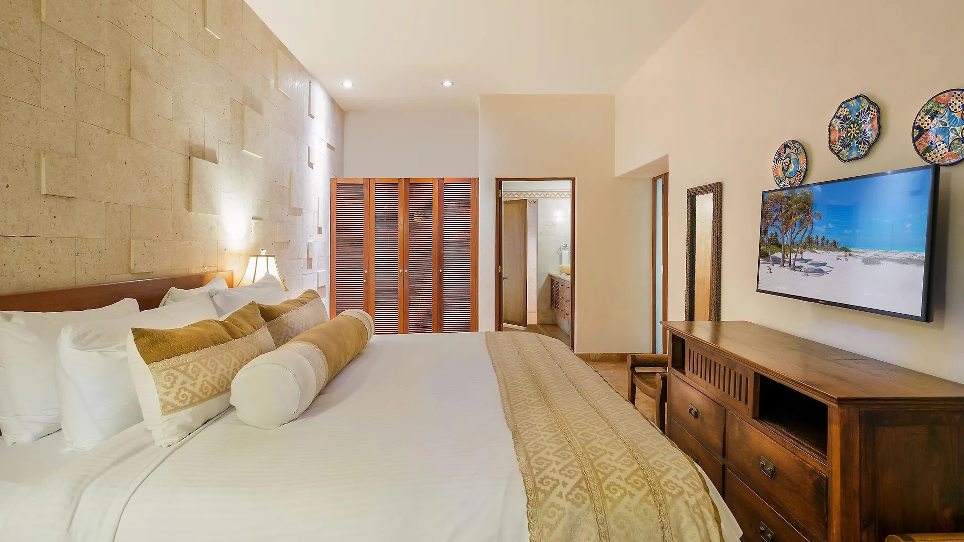 ****  Porto Playa Condo Hotel And Beach Club Playa del Carmen Mexico